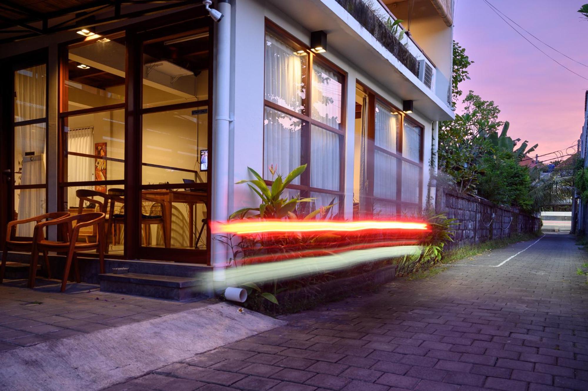 House Of Michella - Modern, Quiet & Central Sanur Exterior foto